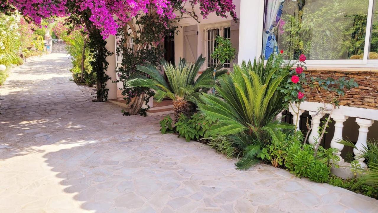 Villa Provencale A Sainte Maxime, Golf De Saint Tropez Zewnętrze zdjęcie