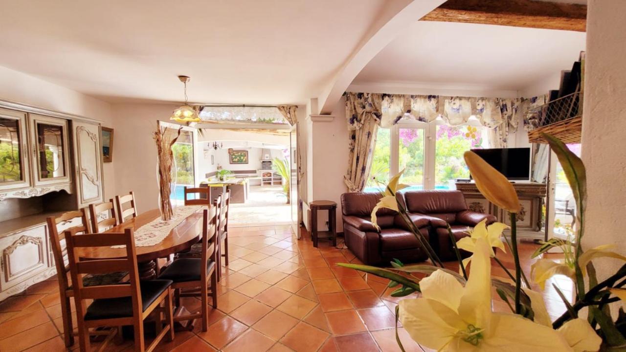 Villa Provencale A Sainte Maxime, Golf De Saint Tropez Zewnętrze zdjęcie